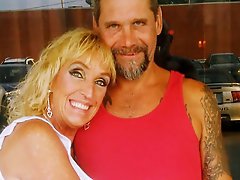 Awesome experienced mamas are masturbating themselves