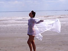 Whiter Shawl on Elton saltlake