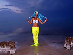 Eltons evening at the seaside pier